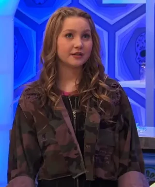 Ella Anderson height profile photo