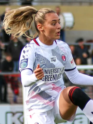 Ella Rutherford height profile photo