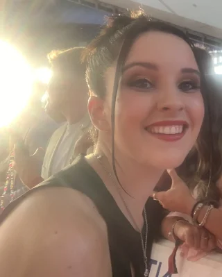 Elle Mulvaney height profile photo