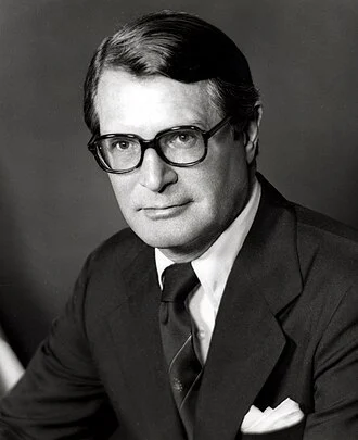Elliot Richardson height profile photo