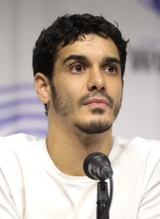 Elyes Gabel height profile photo