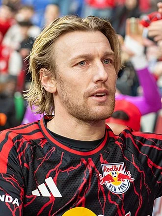 Emil Forsberg height profile photo