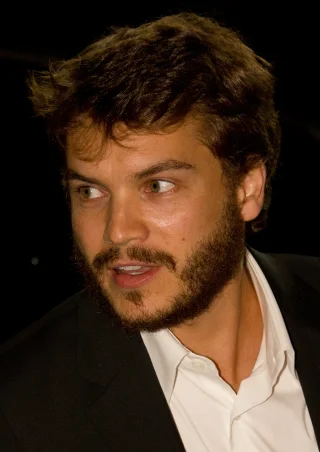 Emile Hirsch height profile photo