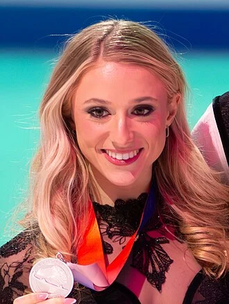 Emilea Zingas height profile photo
