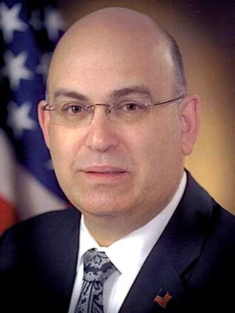 Emilio T. Gonzalez height profile photo
