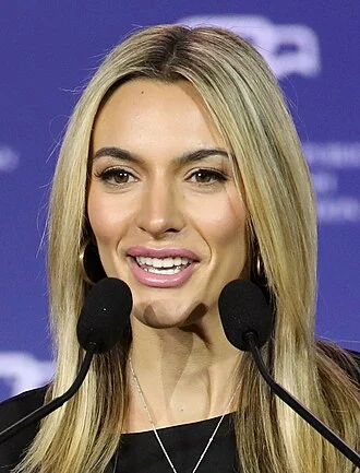 Emily Austin height profile photo