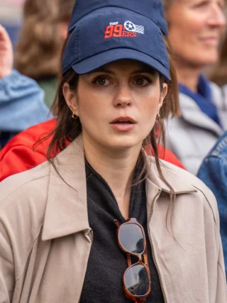 Emily Bader height profile photo
