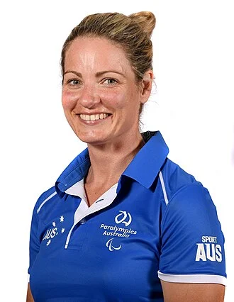 Emily Petricola height profile photo