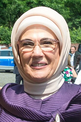 Emine Erdoğan height profile photo