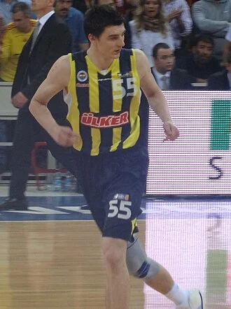 Emir Preldžić height profile photo