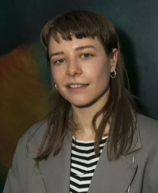 Emma D'Arcy height profile photo