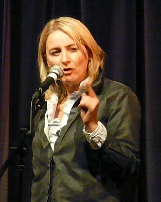 Emma Kennedy height profile photo