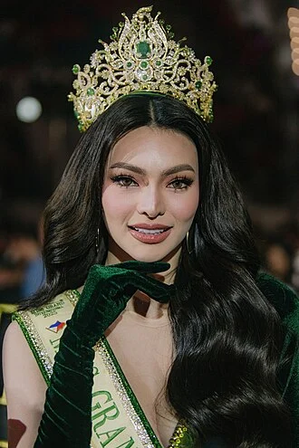 Emma Tiglao height profile photo