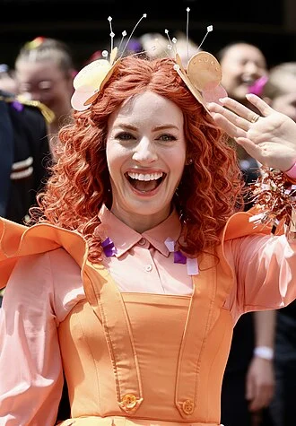 Emma Watkins height profile photo