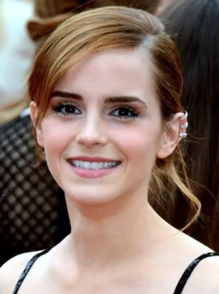 Emma Watson height profile photo