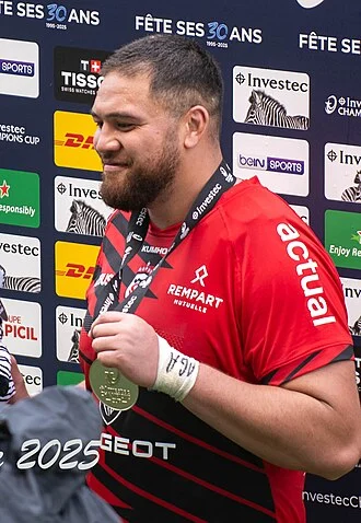 Emmanuel Meafou height profile photo