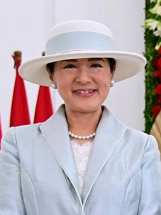 Empress Masako height profile photo