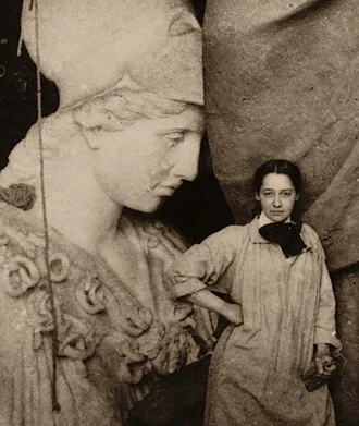 Enid Yandell height profile photo