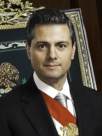 Enrique Peña Nieto height profile photo