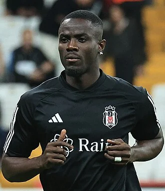 Eric Bailly height profile photo
