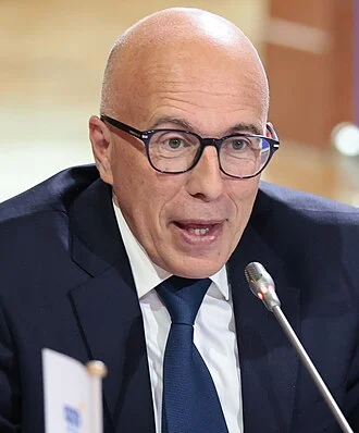 Éric Ciotti height profile photo