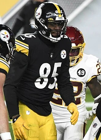 Eric Ebron height profile photo