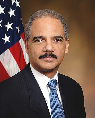 Eric Holder height profile photo