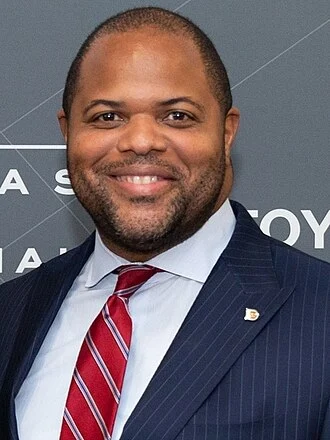 Eric Johnson (Texas politician) height profile photo