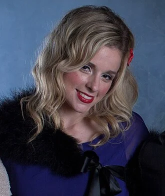Erica Rhodes height profile photo