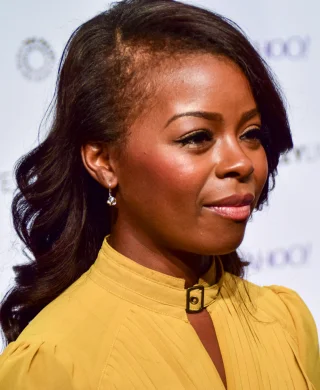 Erica Tazel height profile photo