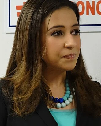 Erika Harold height profile photo