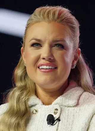 Erika Kirk height profile photo