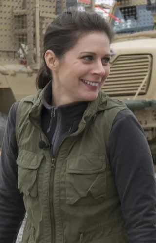 Erin Burnett height profile photo