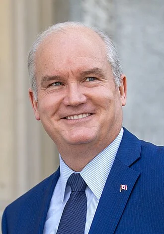 Erin O'Toole height profile photo