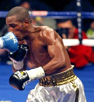 Erislandy Lara height profile photo