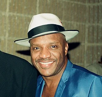 Ernie Isley height profile photo
