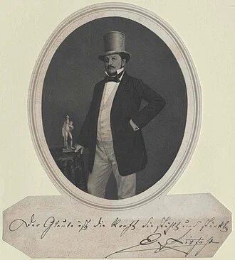 Ernst Litfaß height profile photo