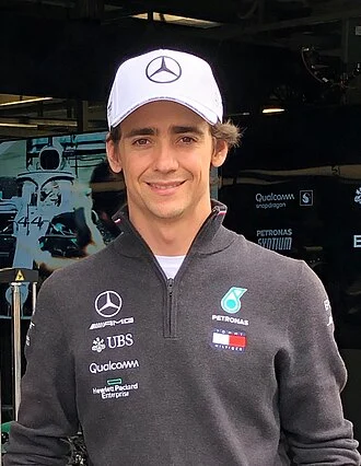 Esteban Gutiérrez height profile photo