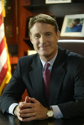 Evan Bayh height profile photo