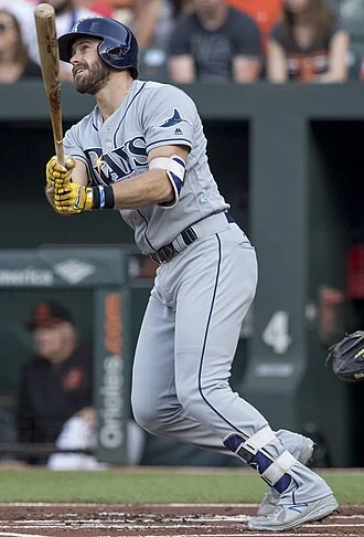 Evan Longoria height profile photo