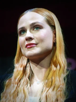 Evan Rachel Wood height profile photo