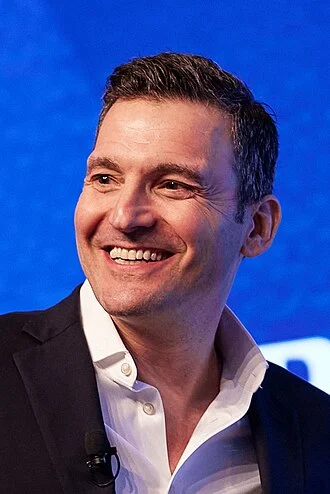 Evan Solomon height profile photo