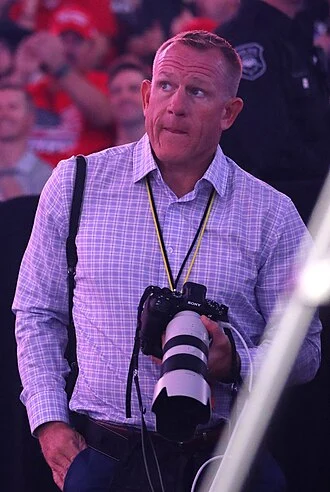Evan Vucci height profile photo