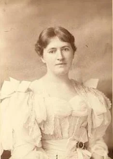 Evangeline Marrs Whipple height profile photo
