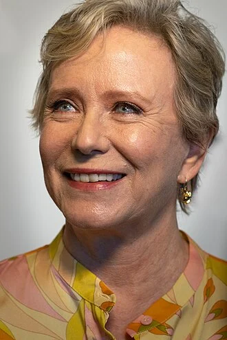 Eve Plumb height profile photo