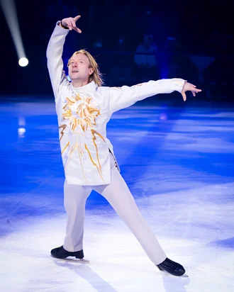 Evgeni Plushenko height profile photo