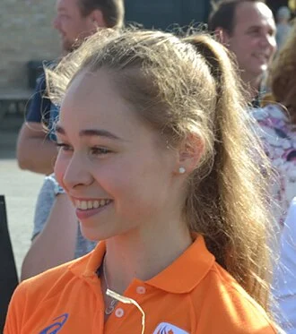 Eythora Thorsdottir height profile photo