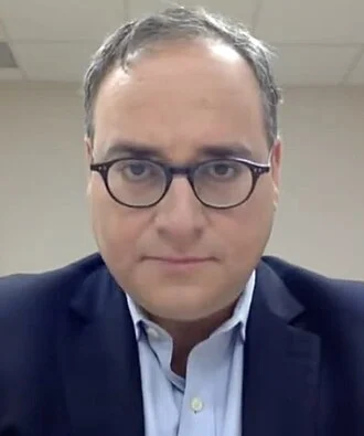 Ezra Levant height profile photo
