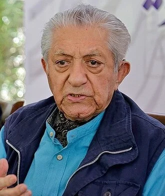 Ezzatolah Entezami height profile photo