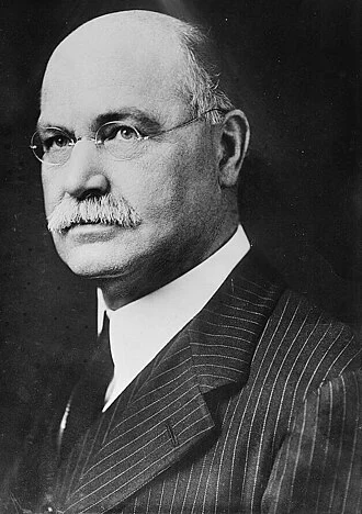 F. W. Taussig height profile photo